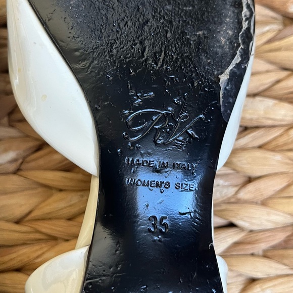 Roger Vivier Flats - Picture 8 of 10